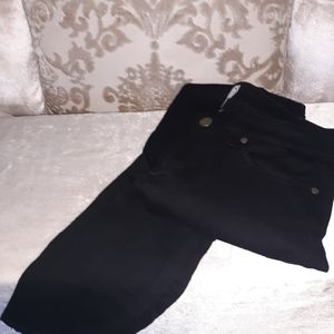 Paige black verdugo ultra stretchy Jean's 30